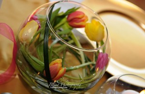 Fish bowl with tulips