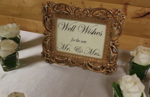 Well Wishes Wedding Table