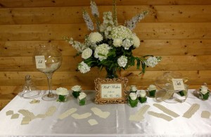 Well wishes table decor